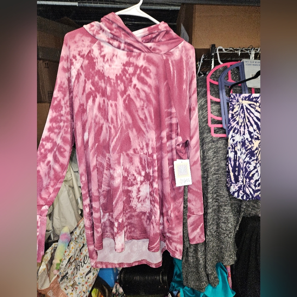 LuLaRoe Pink Oversized Hoodie with Long Sleeves
